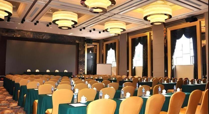Country Garden Phoenix Hotel Shenyang Zewnętrze zdjęcie