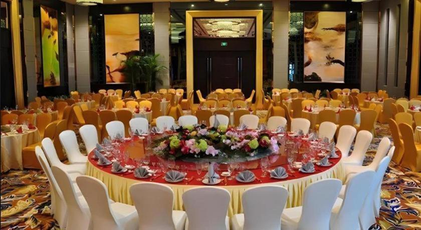 Country Garden Phoenix Hotel Shenyang Zewnętrze zdjęcie