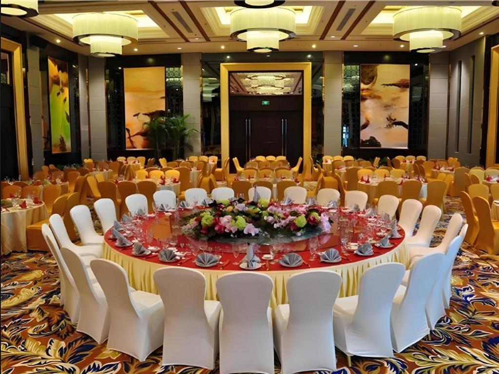 Country Garden Phoenix Hotel Shenyang Zewnętrze zdjęcie
