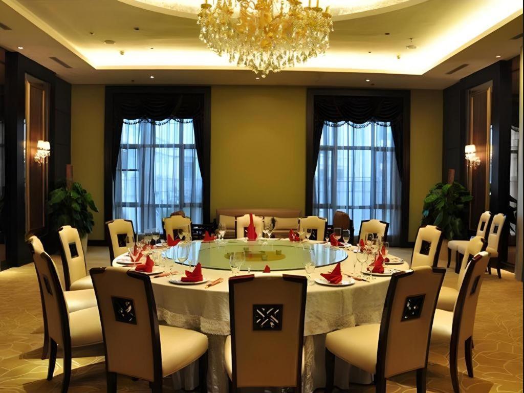 Country Garden Phoenix Hotel Shenyang Zewnętrze zdjęcie